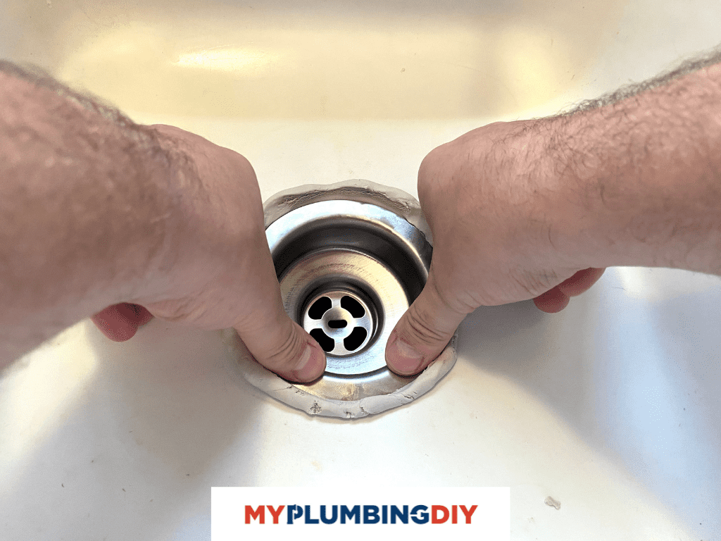 installing plumbers putty