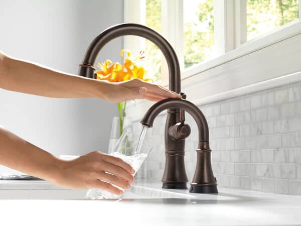 Delta touch kitchen faucet 